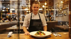 « C’est un des marqueurs de la cuisine française » : les conseils d’un chef pour sublimer le poireau